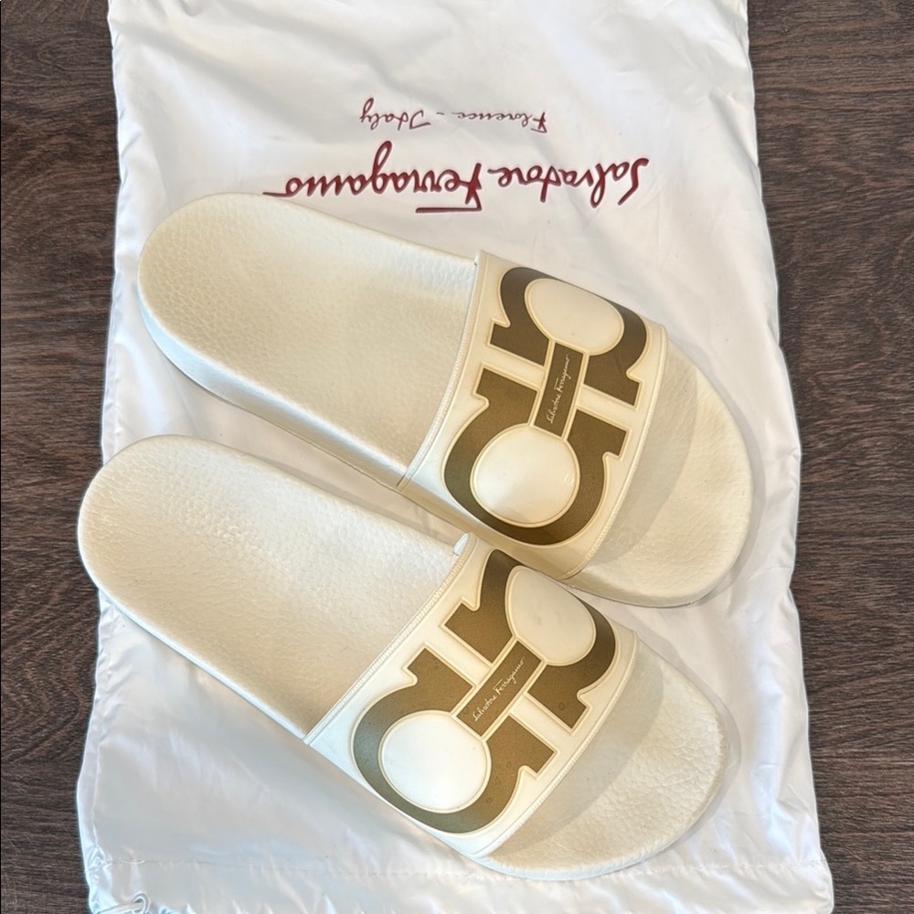 Salvatore Ferragamo Cream and Gold Slides
